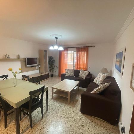 Gran Y Magnifico Apartamento En マラガ エクステリア 写真